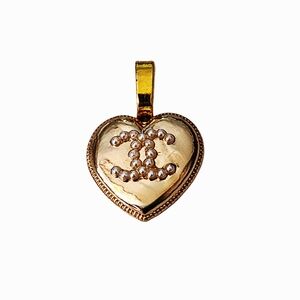 Designer Heart Shaped Button Pendant In Gold And Pearl